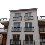 balkon-balkonanbau-balkonsystem-anbaubalkon-balkon-balkonbau-balkonsysteme-aluminiumbalkon-betonbalkon-zeitungsartikel-forchheim-regnitzer-strasse_001