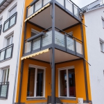 balkon-balkonanbau-balkonsystem-anbaubalkon-balkon-balkonbau-balkonsysteme-aluminiumbalkon-betonbalkon-zeitungsartikel-forchheim-regnitzstrasse_fm_044