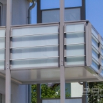 balkon-balkonanbau-balkonsystem-anbaubalkon-balkon-balkonbau-balkonsysteme-aluminiumbalkon-betonbalkon-frankfurt-leuchte-fm004