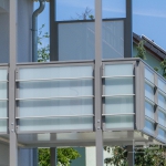 balkon-balkonanbau-balkonsystem-anbaubalkon-balkon-balkonbau-balkonsysteme-aluminiumbalkon-betonbalkon-frankfurt-leuchte-fm010