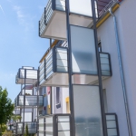 balkon-balkonanbau-balkonsystem-anbaubalkon-balkon-balkonbau-balkonsysteme-aluminiumbalkon-betonbalkon-frankfurt-leuchte-fm013