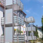 balkon-balkonanbau-balkonsystem-anbaubalkon-balkon-balkonbau-balkonsysteme-aluminiumbalkon-betonbalkon-frankfurt-leuchte-fm021