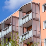 balkon-balkonanbau-balkonsystem-anbaubalkon-balkon-balkonbau-balkonsysteme-aluminiumbalkon-betonbalkon-zeitungsartikel-ilmenau-humboldstrasse_fm_010