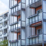 balkon-balkonanbau-balkonsystem-anbaubalkon-balkon-balkonbau-balkonsysteme-aluminiumbalkon-betonbalkon-zeitungsartikel-ilmenau-humboldstrasse_fm_027