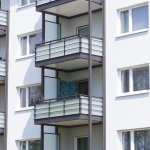 balkon-balkonanbau-balkonsystem-anbaubalkon-balkon-balkonbau-balkonsysteme-aluminiumbalkon-betonbalkon-zeitungsartikel-kassel-mommenroederstrasse_fm_006