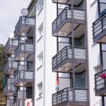 balkon-balkonanbau-balkonsystem-anbaubalkon-balkon-balkonbau-balkonsysteme-aluminiumbalkon-betonbalkon-zeitungsartikel-kassel-mommenroederstrasse_fm_032